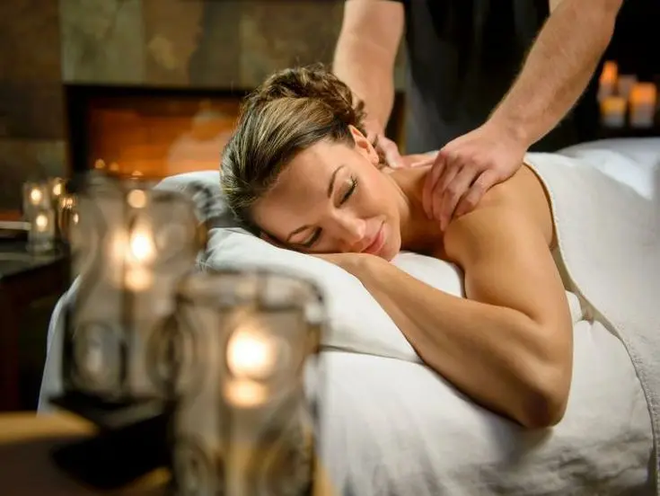 massage spa in Noida